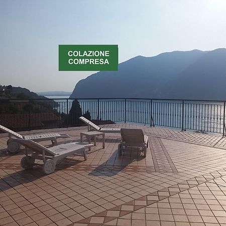 Hotel Bellavista Meuble Monte Isola Ngoại thất bức ảnh