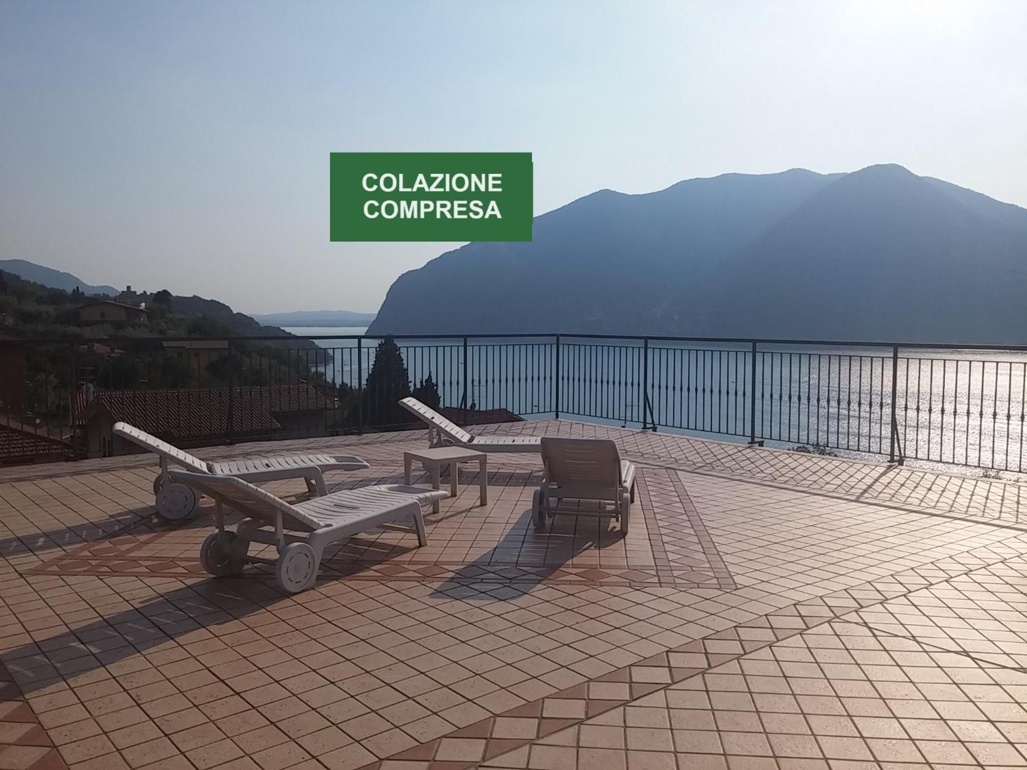 Hotel Bellavista Meuble Monte Isola Ngoại thất bức ảnh
