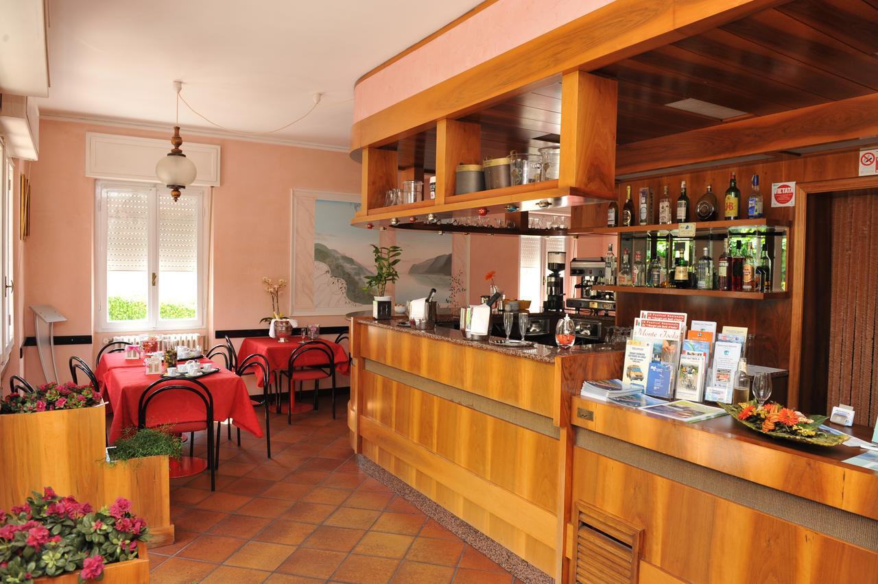 Hotel Bellavista Meuble Monte Isola Ngoại thất bức ảnh